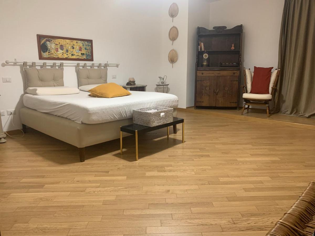 Appartement Interno5 à Bari Extérieur photo